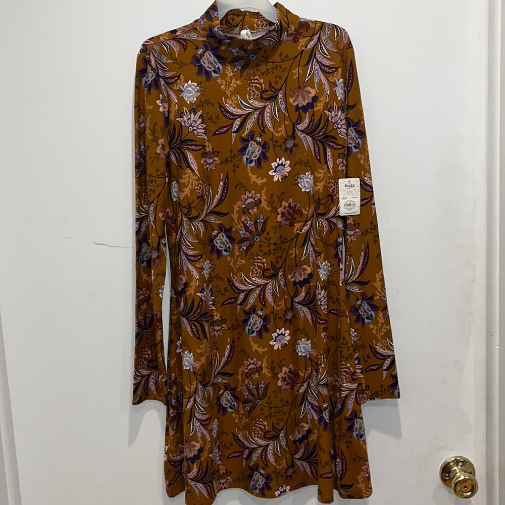 Floral Style Mudd Long Sleeve Dress